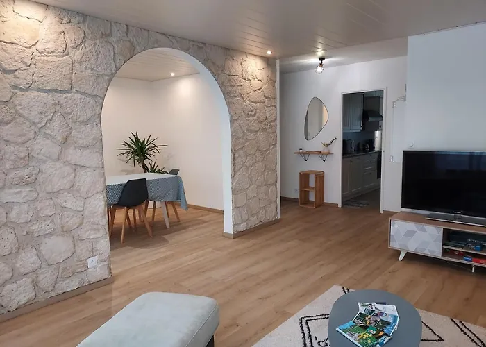 Appartamento Grand 2 Calme Parking *